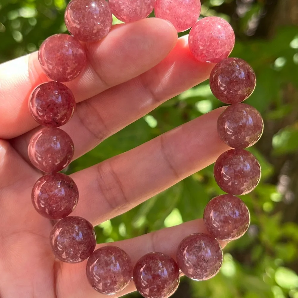 13mm stretchable strawberry quartz‎ bracelet